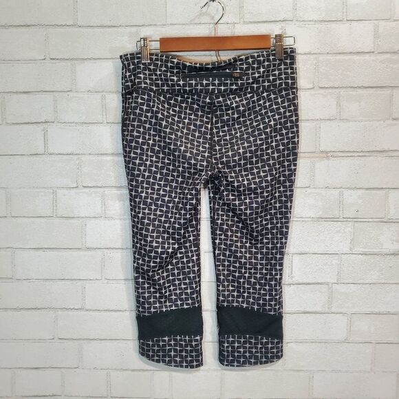 Under Armour black and white leggings - Picture 4 of 13